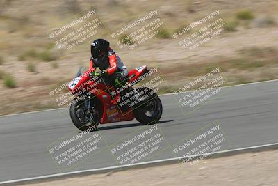 media/Apr-20-2025-AHRMA (Sun) [[393a79c373]]/Race/Group 3/Turn 4b/